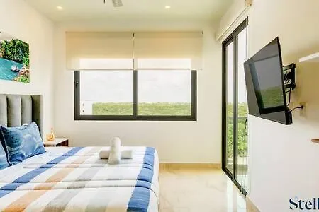 New Complex Resort Style With Amenities Near Downtown 7Min Playa del Carmen Holiday home